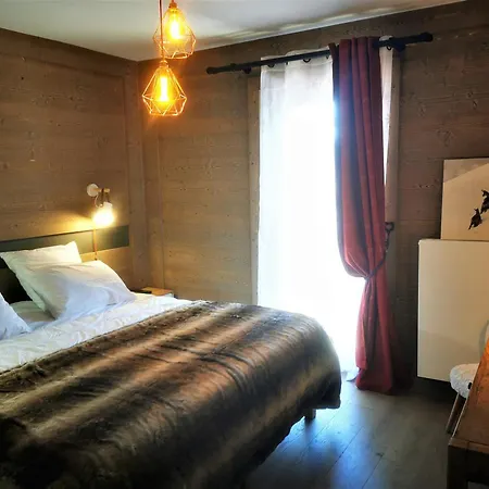 Beau T2 Classe 3*, Centre Les Gets, Terrasse, Parking, Locaux A Skis Et Velos - Fr-1-598-88 *